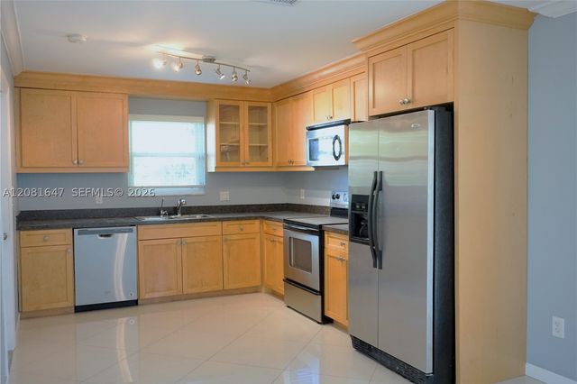 4857 Alfresco St, Boca Raton, FL 33428