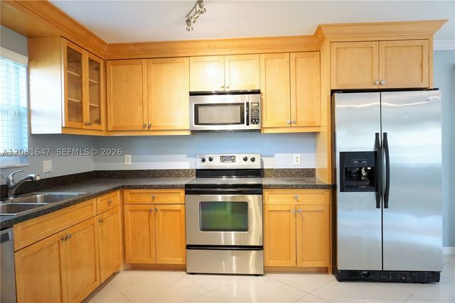 4857 Alfresco St, Boca Raton, FL 33428