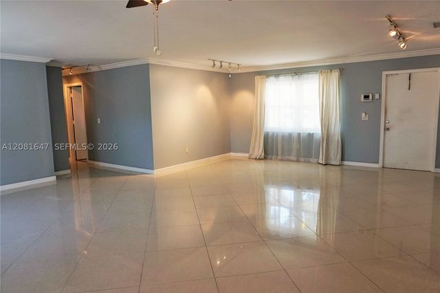4857 Alfresco St, Boca Raton, FL 33428