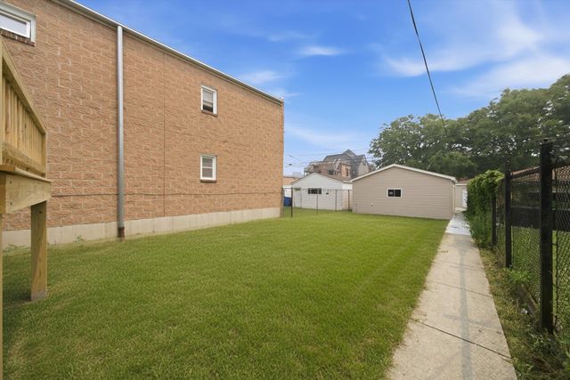 3343 S Michigan Avenue, Chicago, IL 60616