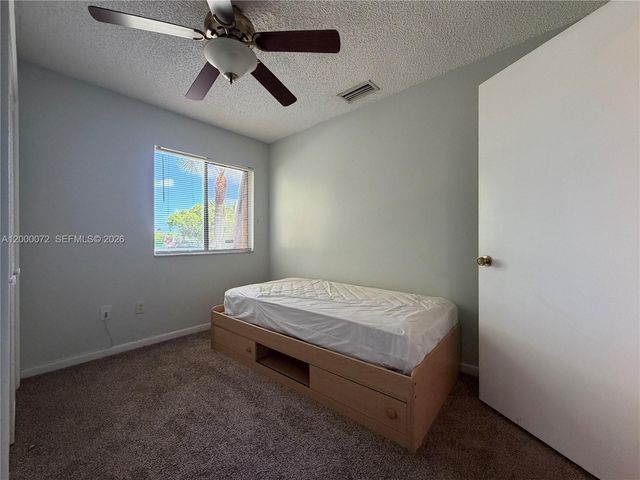 4151 Palm Bay Cir B, West Palm Beach, FL 33406