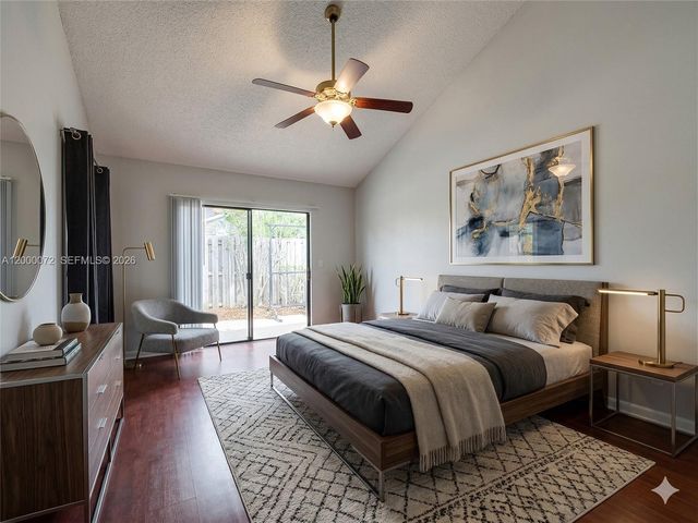 4151 Palm Bay Cir B, West Palm Beach, FL 33406