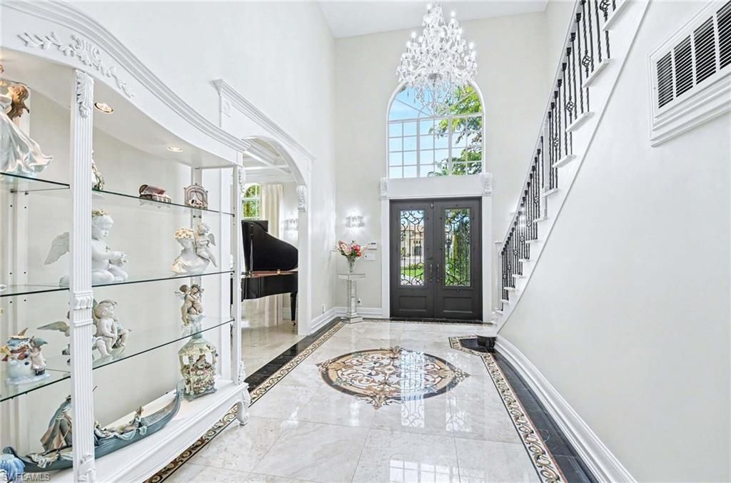 9250 The LN, NAPLES, FL 34109 — photo 4