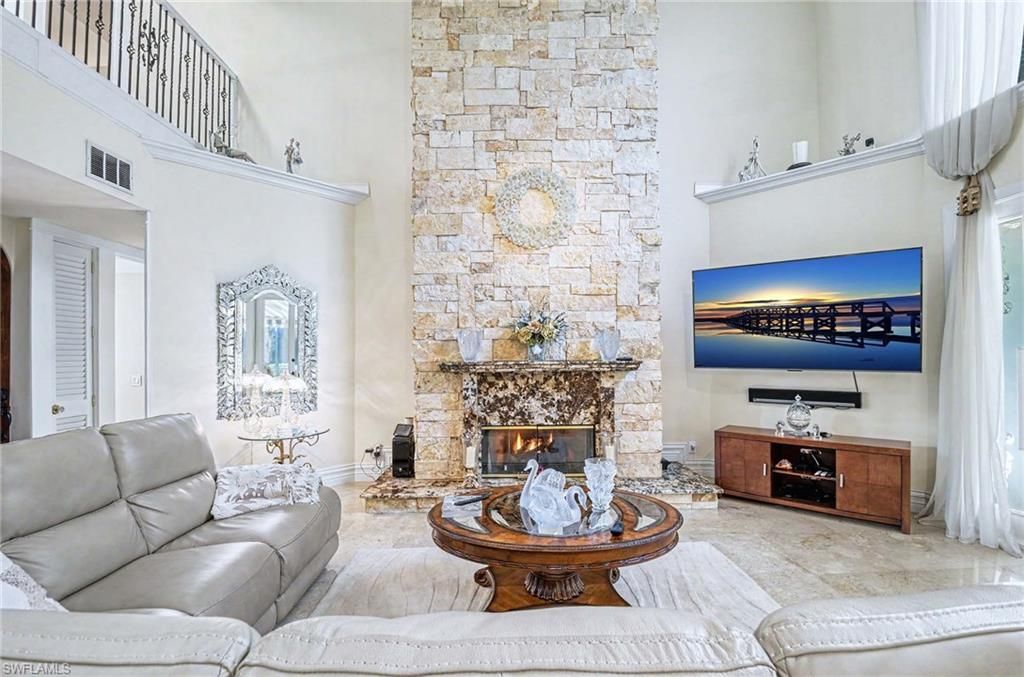 9250 The LN, NAPLES, FL 34109 — photo 5
