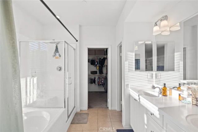 9705 Dutchman Peak, Bakersfield, CA 93311