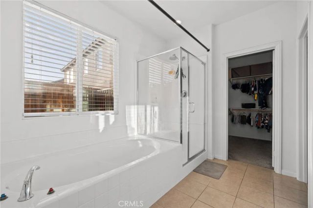 9705 Dutchman Peak, Bakersfield, CA 93311