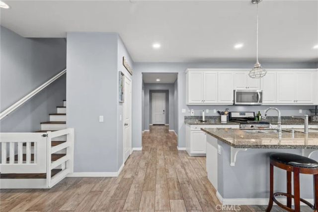 9705 Dutchman Peak, Bakersfield, CA 93311