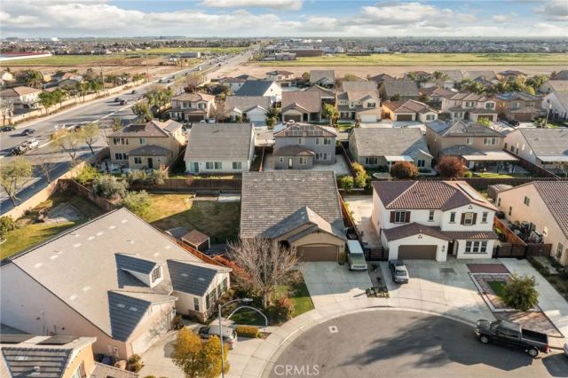 9705 Dutchman Peak, Bakersfield, CA 93311