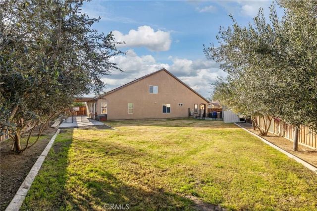 9705 Dutchman Peak, Bakersfield, CA 93311