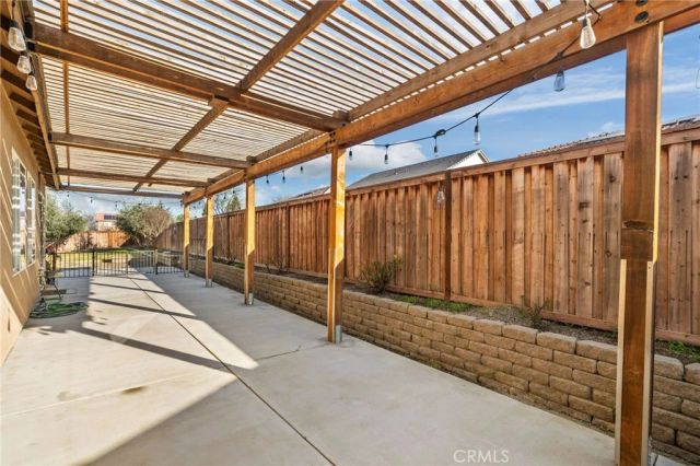 9705 Dutchman Peak, Bakersfield, CA 93311