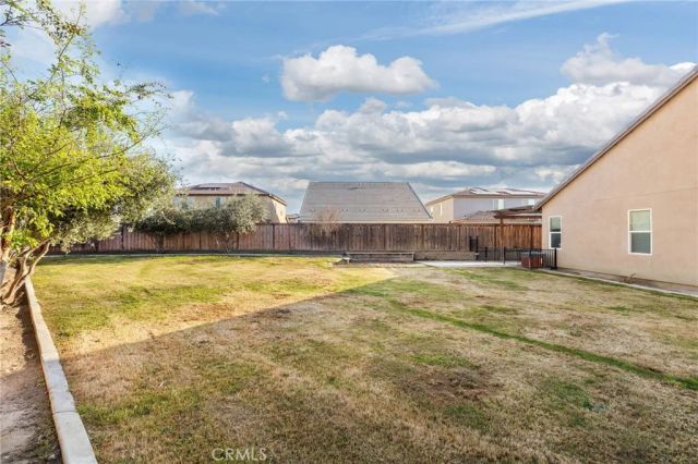 9705 Dutchman Peak, Bakersfield, CA 93311