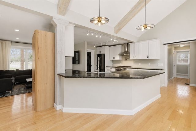 14R Orchard, Blackstone, MA 01504