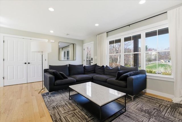 14R Orchard, Blackstone, MA 01504