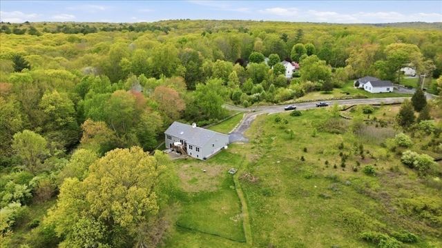 14R Orchard, Blackstone, MA 01504