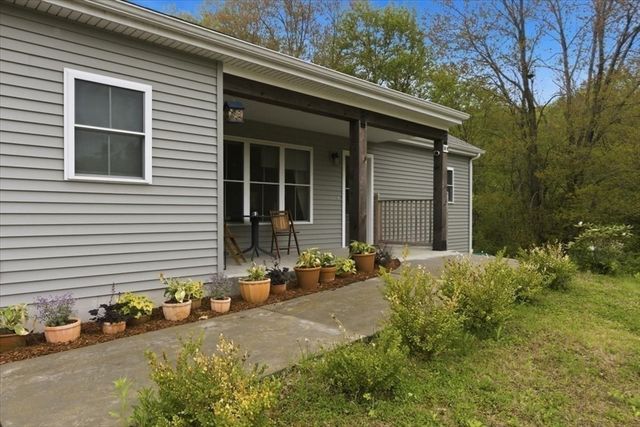 14R Orchard, Blackstone, MA 01504