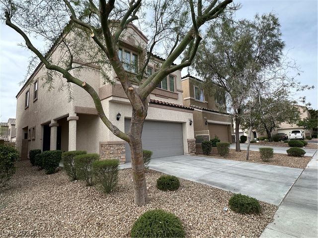 8471 Spirit Vale Avenue, Las Vegas, NV 89117