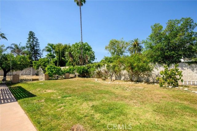 1635 Grandview Avenue, Glendale, CA 91201