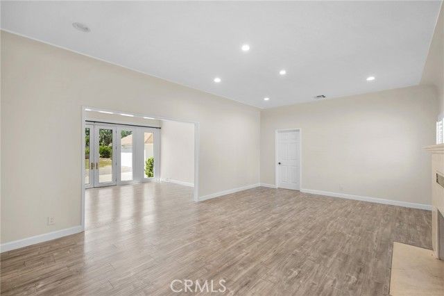 1635 Grandview Avenue, Glendale, CA 91201