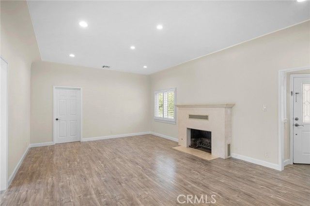 1635 Grandview Avenue, Glendale, CA 91201