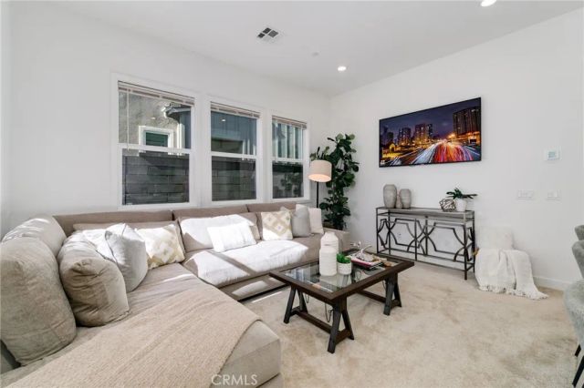 763 Sunrise Road, Rancho Mission Viejo, CA 92694