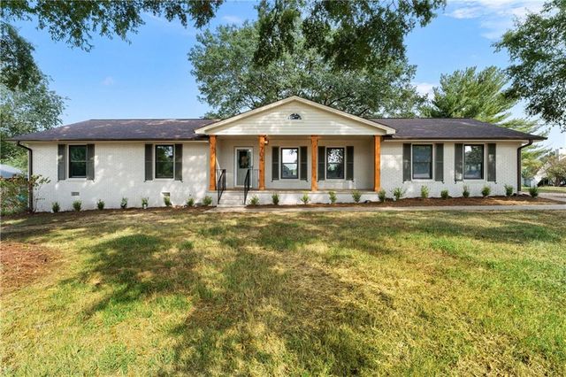 704 S Bartow Street, Cartersville, GA 30120