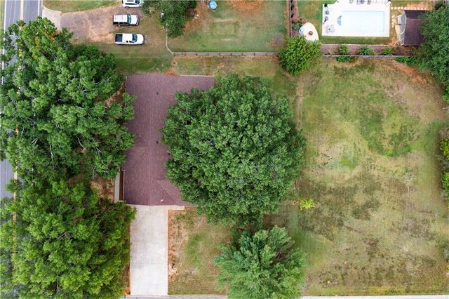 704 S Bartow Street, Cartersville, GA 30120