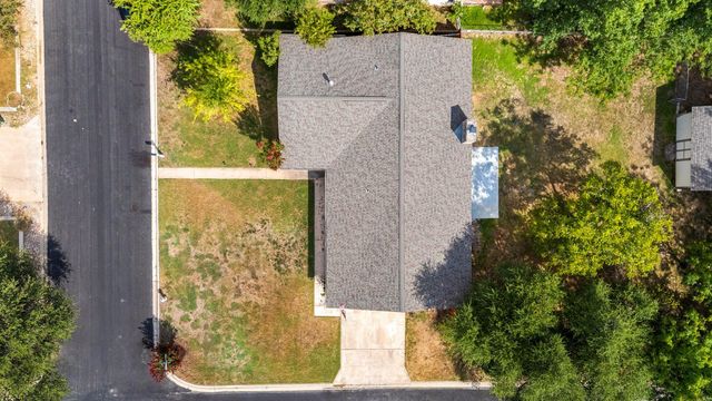 2705 Harrowden DR, Austin, TX 78727