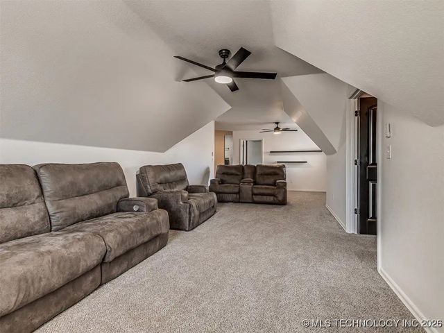 7315 E 112th Place S, Bixby, OK 74008