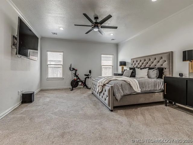 7315 E 112th Place S, Bixby, OK 74008