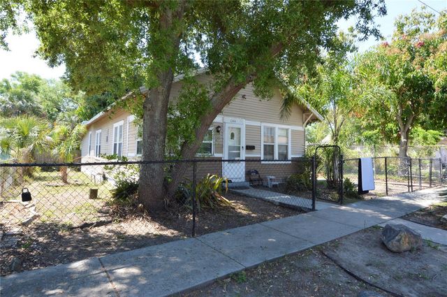 1244 20TH AVENUE S, St Petersburg, FL 33705
