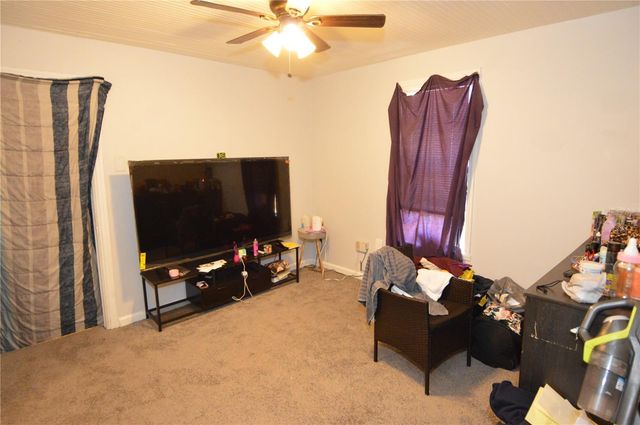 1244 20TH AVENUE S, St Petersburg, FL 33705