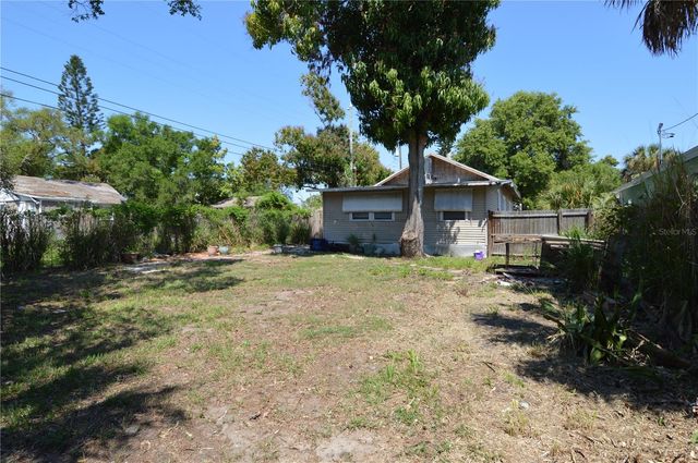 1244 20TH AVENUE S, St Petersburg, FL 33705