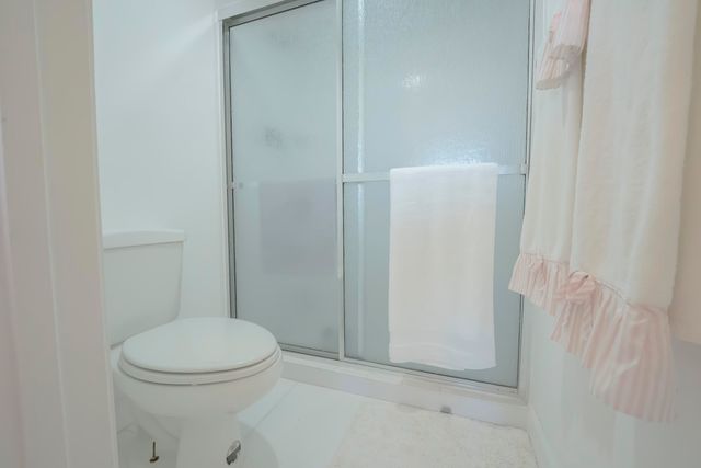 336 Golfview Road 203, North Palm Beach, FL 33408