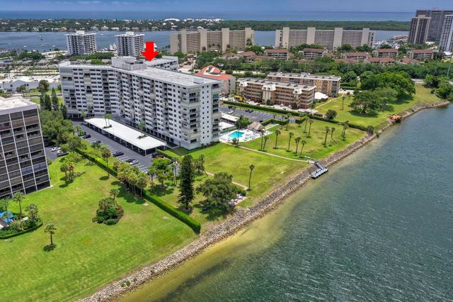 336 Golfview Road 203, North Palm Beach, FL 33408