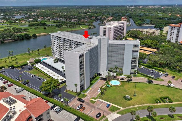 336 Golfview Road 203, North Palm Beach, FL 33408