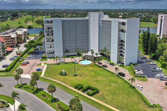 336 Golfview Road 203, North Palm Beach, FL 33408
