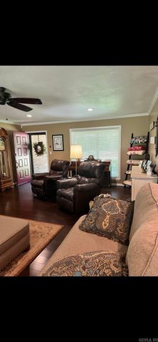 3489 Mt. Holly Rd., Camden, AR 71701