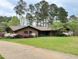 3489 Mt. Holly Rd., Camden, AR 71701