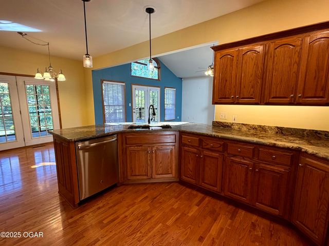 503 Soaring Hawk Drive, Joplin, MO 64801