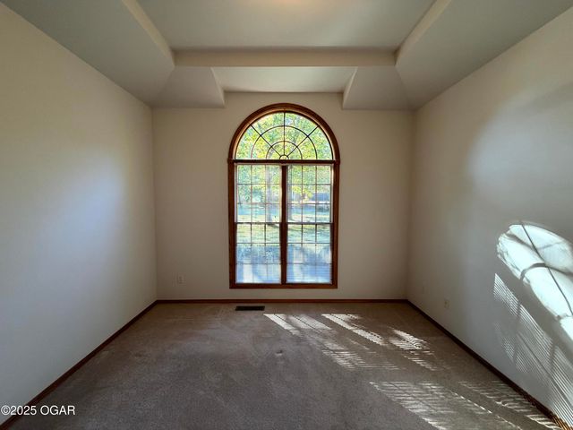 503 Soaring Hawk Drive, Joplin, MO 64801