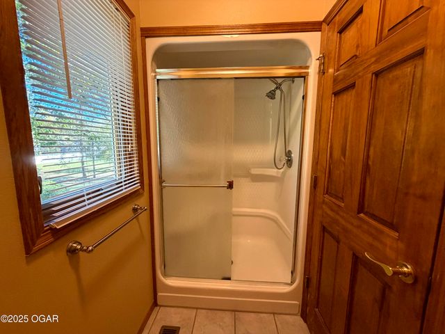 503 Soaring Hawk Drive, Joplin, MO 64801