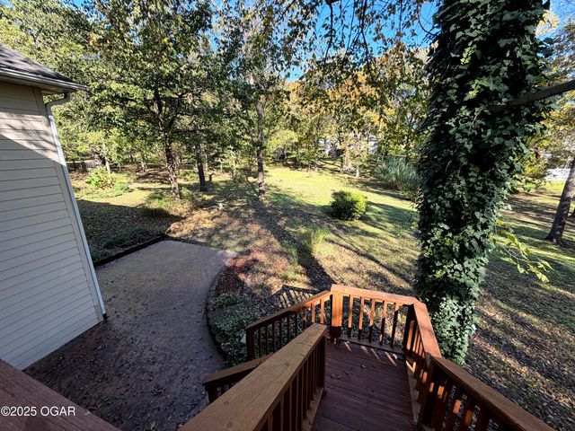 503 Soaring Hawk Drive, Joplin, MO 64801