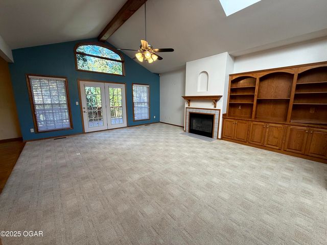 503 Soaring Hawk Drive, Joplin, MO 64801