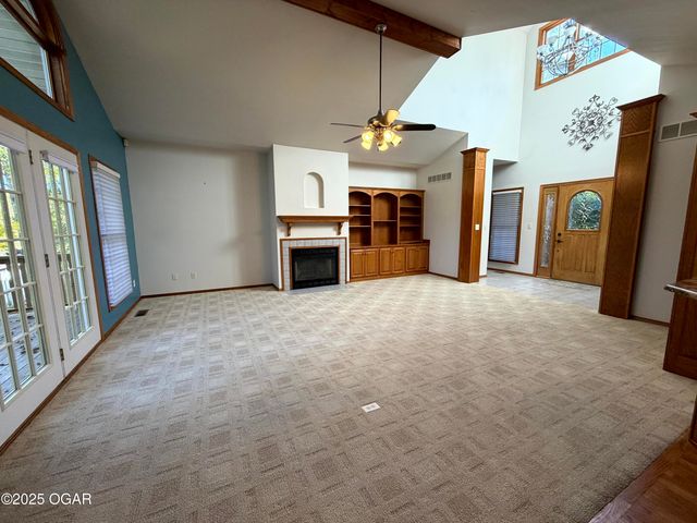 503 Soaring Hawk Drive, Joplin, MO 64801