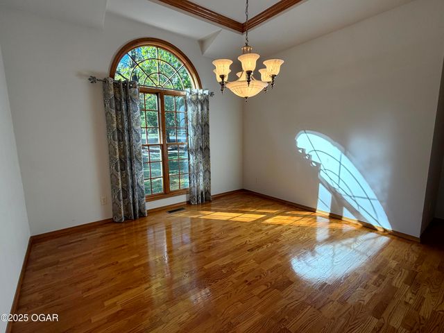 503 Soaring Hawk Drive, Joplin, MO 64801