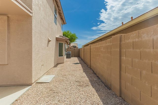 16746 W Adams Street, Goodyear, AZ 85338