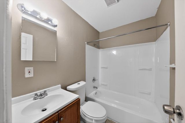 9710 Loralinda Drive, Colerain Twp, OH 45251