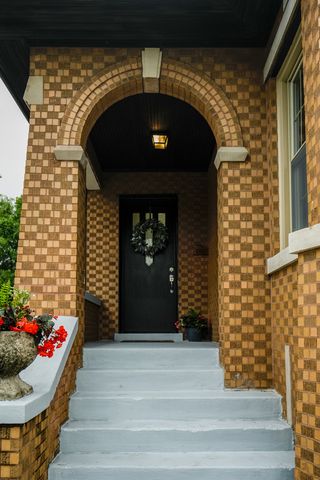 6136 W Fletcher Street, Chicago, IL 60634