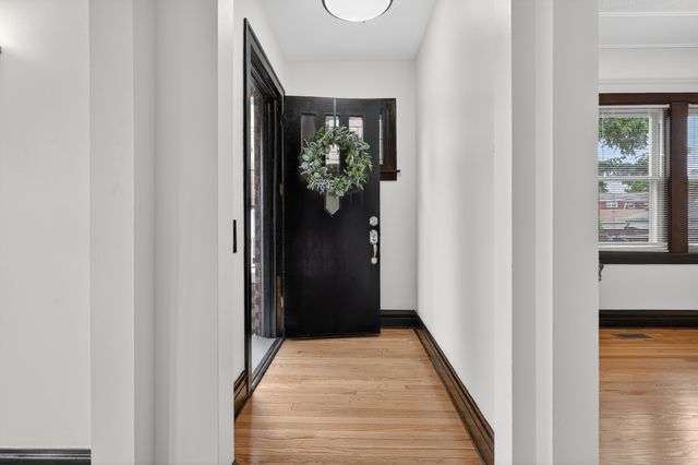 6136 W Fletcher Street, Chicago, IL 60634