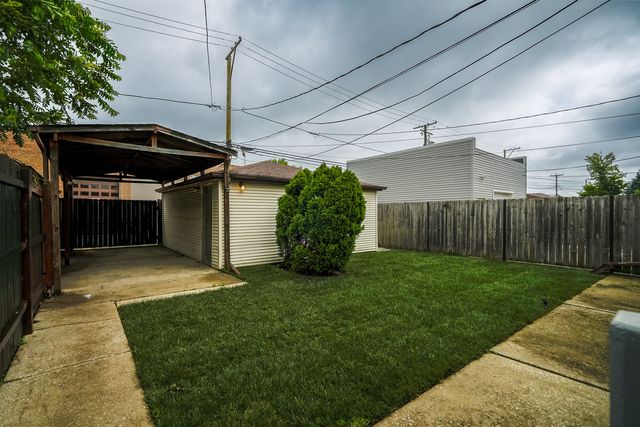 6136 W Fletcher Street, Chicago, IL 60634